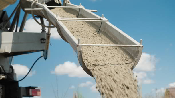 Best Custom Concrete Contractor  in Crescent Springs, KY